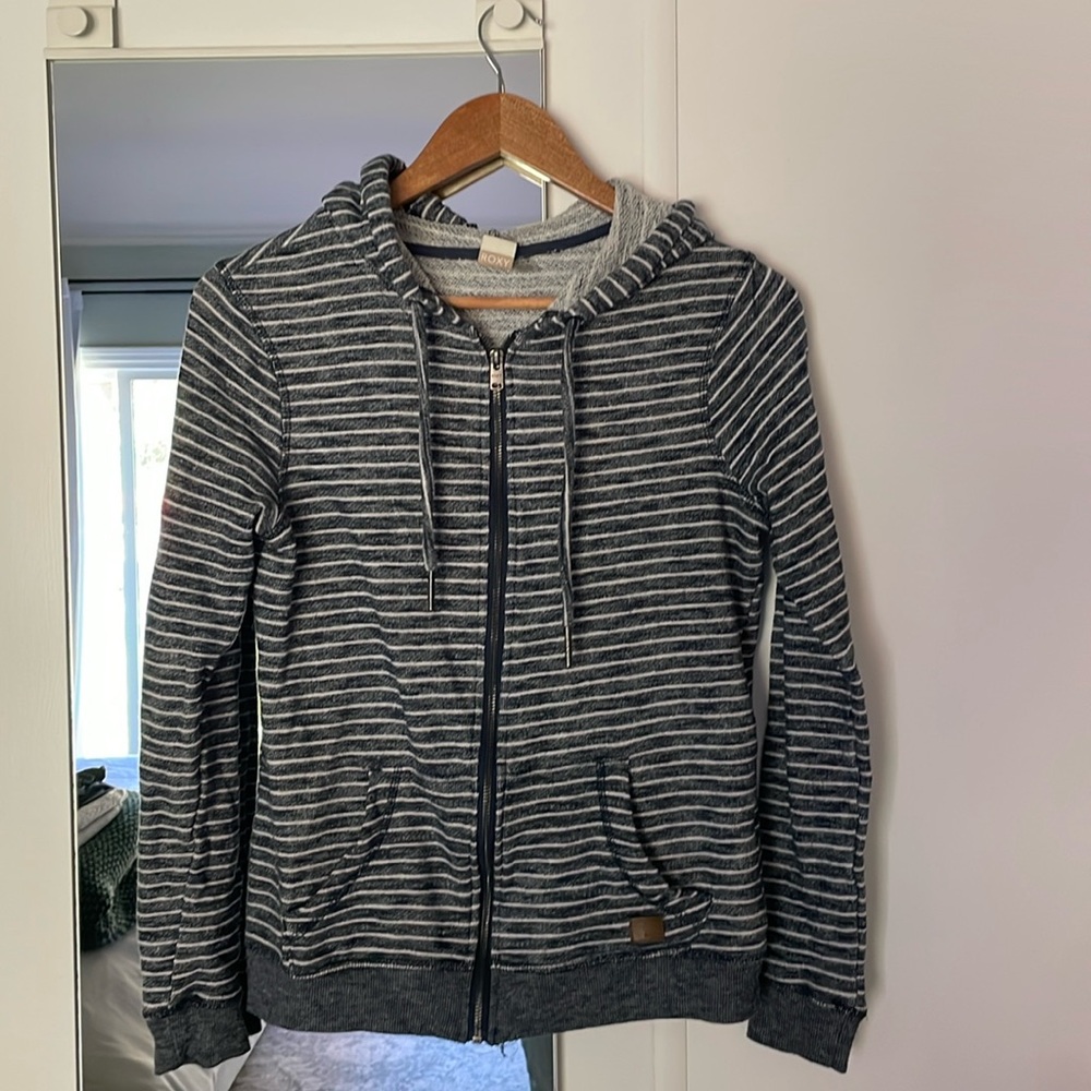 Lightweight Roxy hoodie